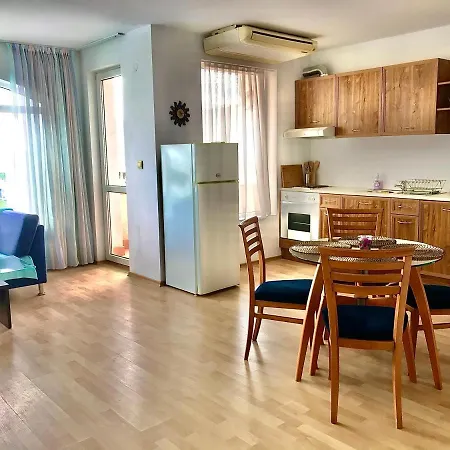 Apartment Sarafovo